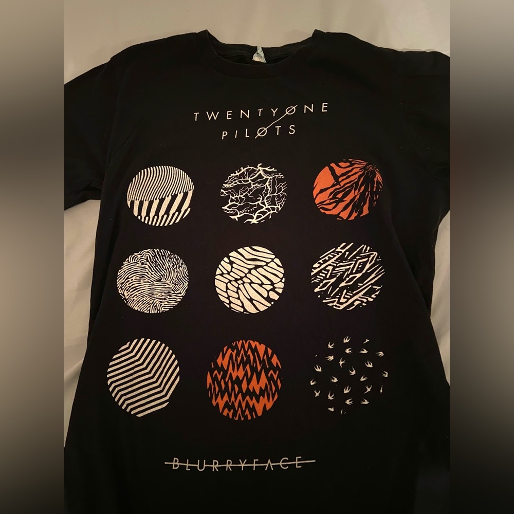Twenty One Pilots T-Shirt Small S